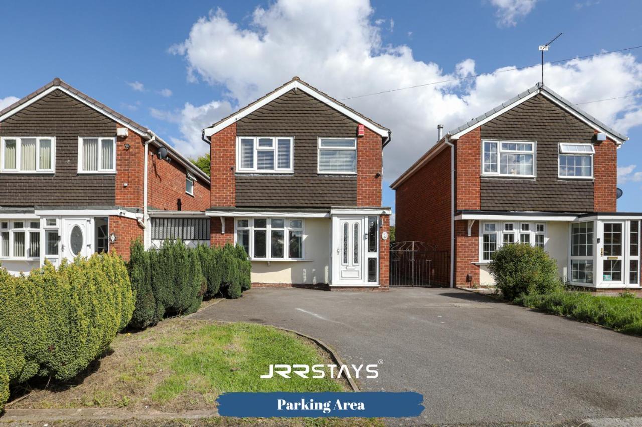 Wolverhampton - Amazing 3 Bedroom, Sleeps 6, Wi-Fi - Jrr Stays المظهر الخارجي الصورة